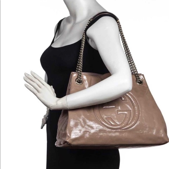 Handbags - Gucci soho